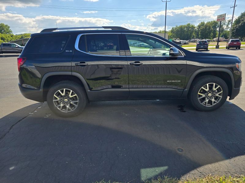 2022 GMC Acadia SLE - Photo 6