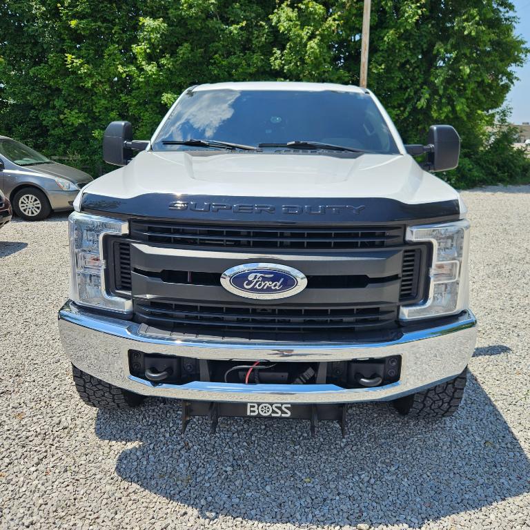2019 Ford F-250 Super Duty Xl - Image 2