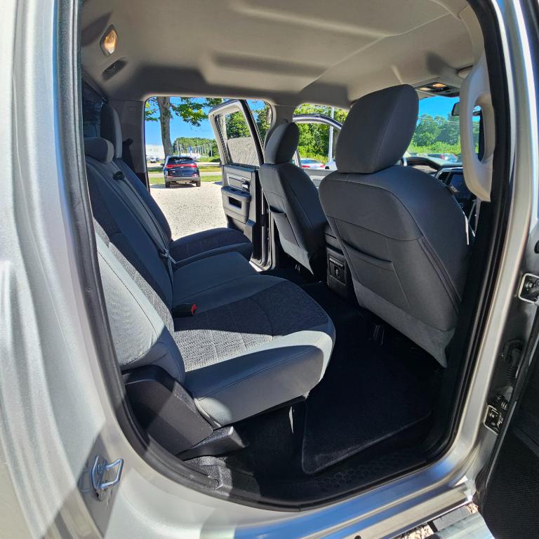 2016 RAM Ram 1500 Pickup Big Horn - Photo 18