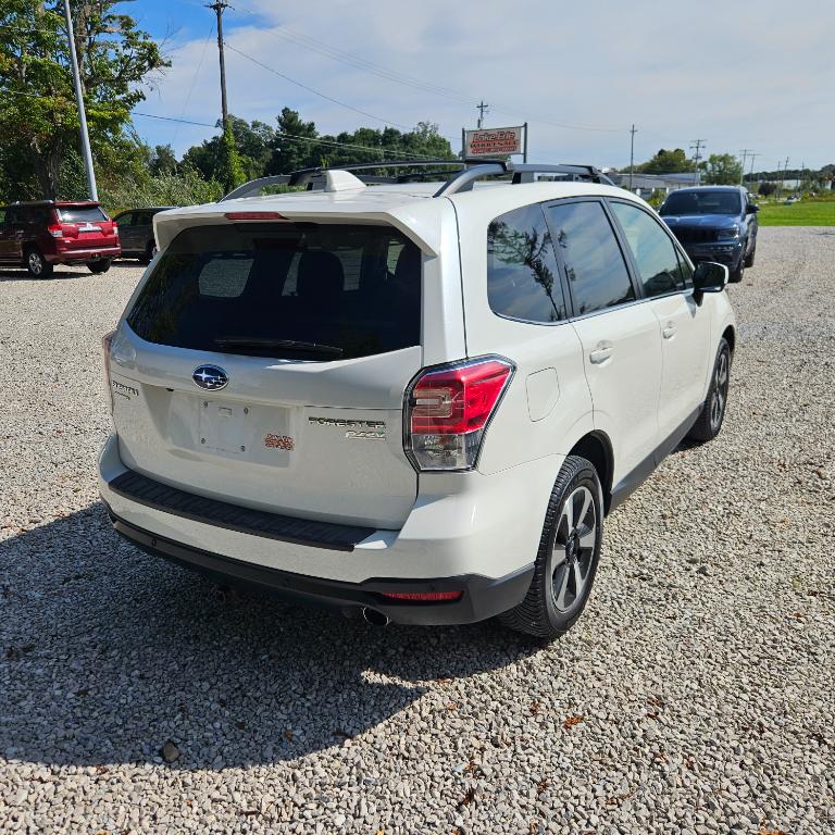 2017 Subaru Forester 2.5i Limited - Image 5