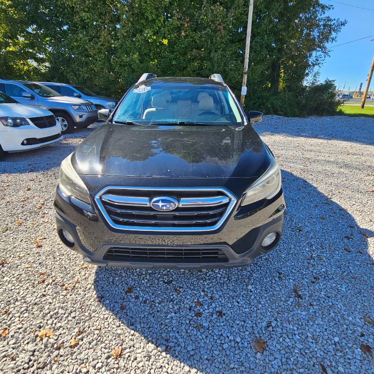 2018 Subaru Outback 2.5i Premium - Image 2