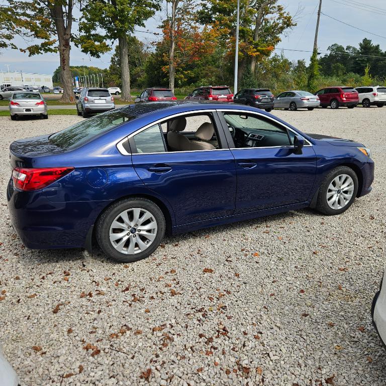 2015 Subaru Legacy 2.5i Premium - Image 5