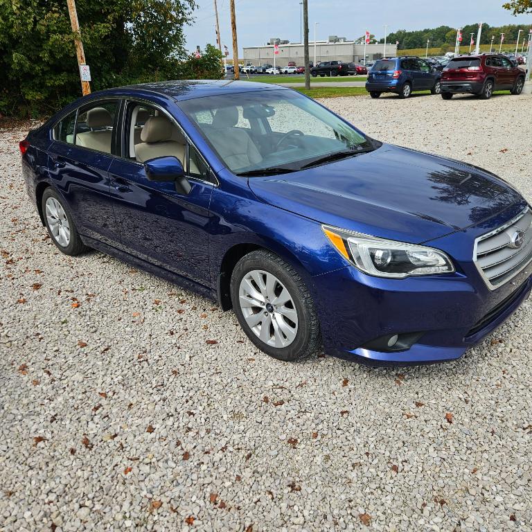 2015 Subaru Legacy 2.5i Premium - Image 3