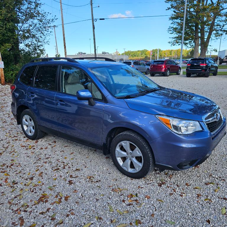 2016 Subaru Forester 2.5i Premium - Image 4