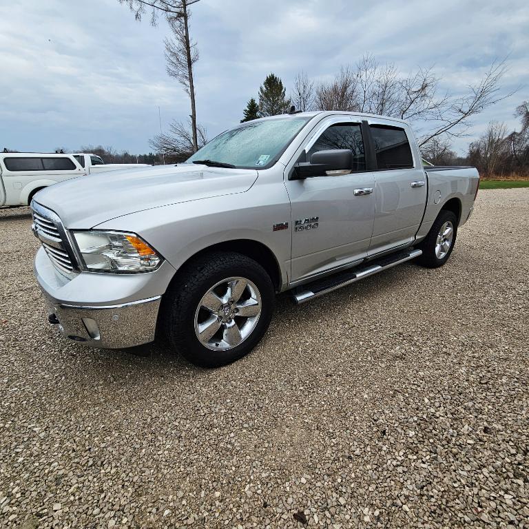 2016 RAM 1500 Big Horn 4x4 Crew Cab 5'7's photo