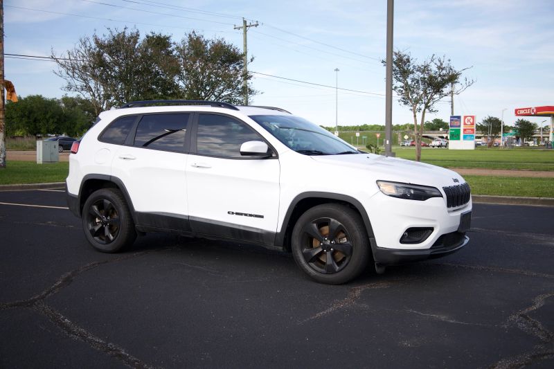 2020 Jeep Cherokee Latitude Plus's photo