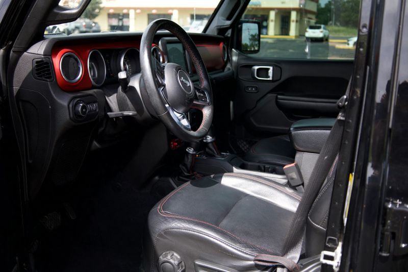 2018 Jeep Wrangler Unlimited Rubicon - Image 5