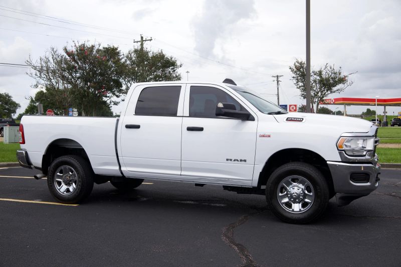 2020 Ram 2500 Tradesman - Image 4