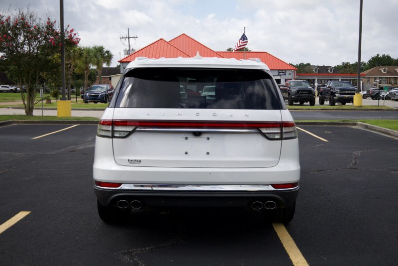 2022 Lincoln Aviator Reserve - Image 5