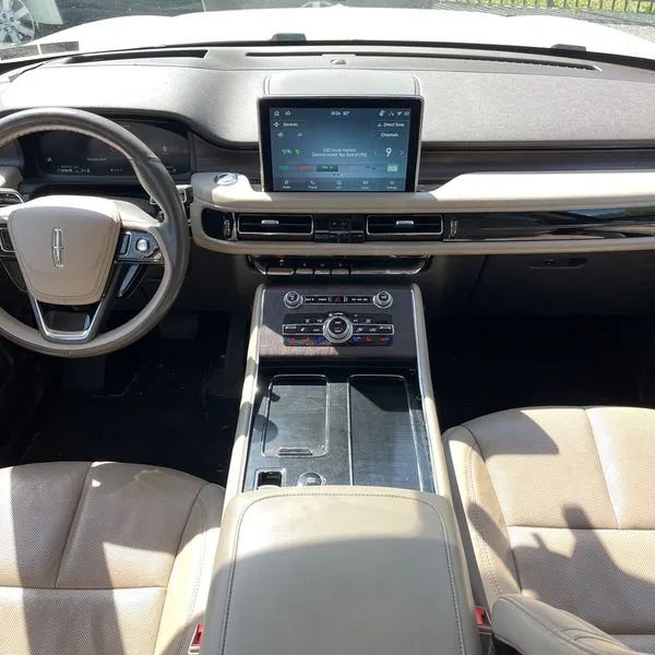 2022 Lincoln Aviator Reserve - Image 4