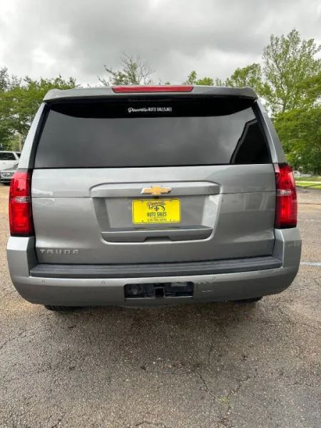 2018 Chevrolet Tahoe LT - Image 4