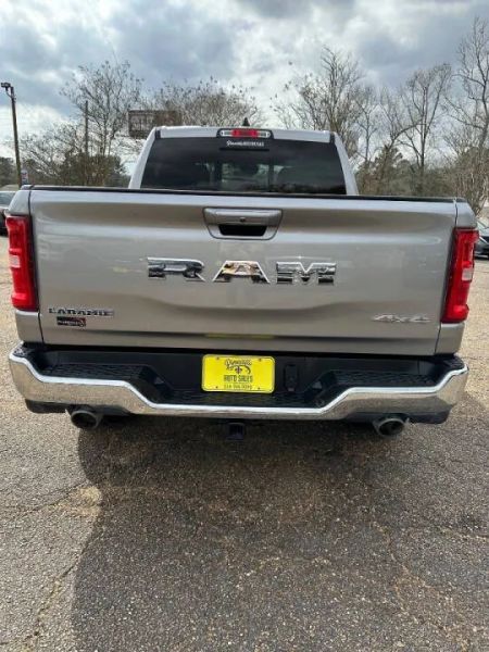 2025 Ram 1500 Laramie - Image 2