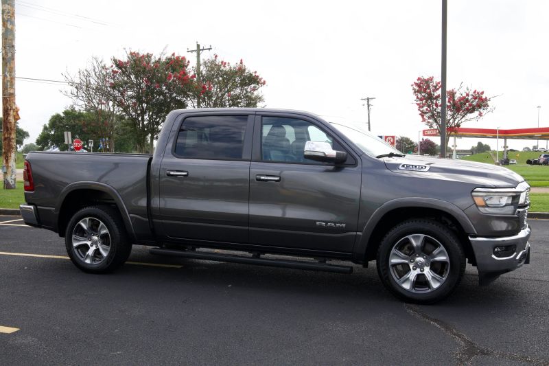 2022 Ram 1500 Laramie - Image 5