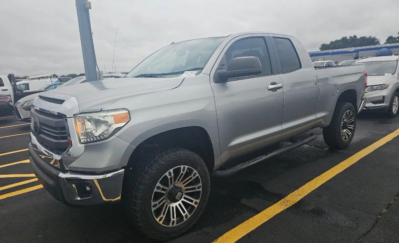 2014 Toyota Tundra SR5 - Main Image