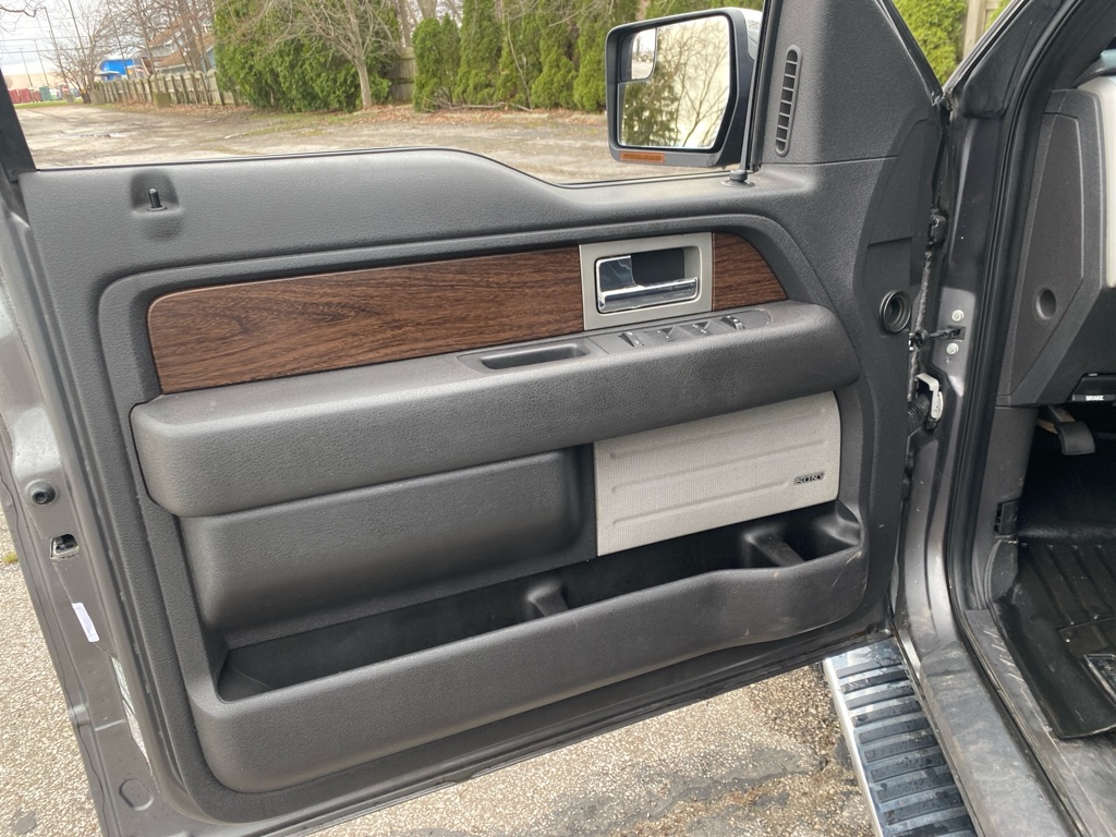 2013 Ford F-150 Lariat - Photo 11