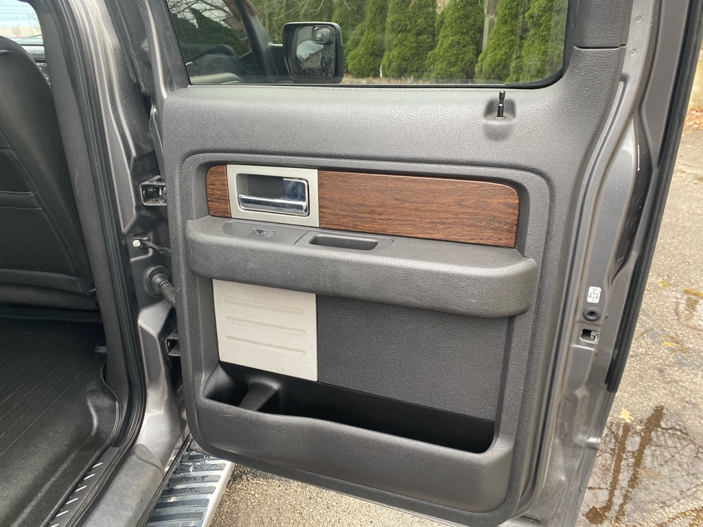 2013 Ford F-150 Lariat - Photo 25