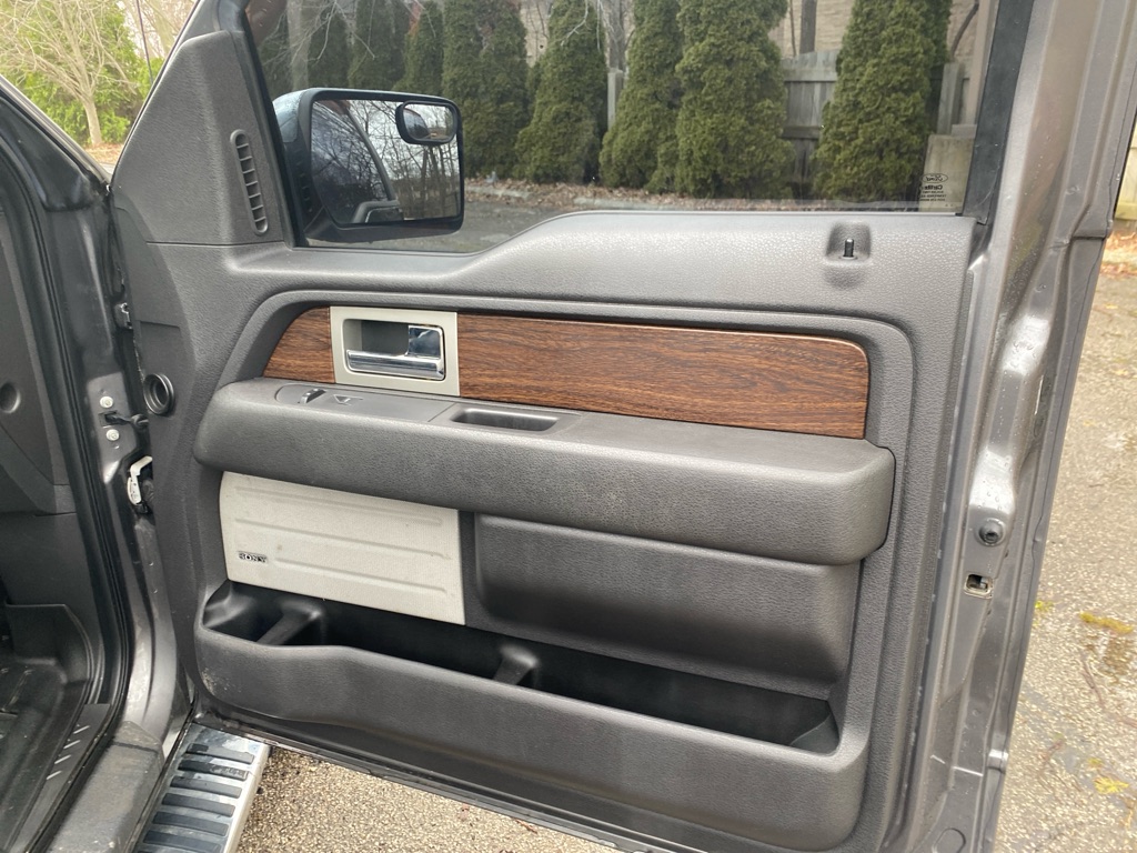 2013 Ford F-150 Lariat - Photo 27