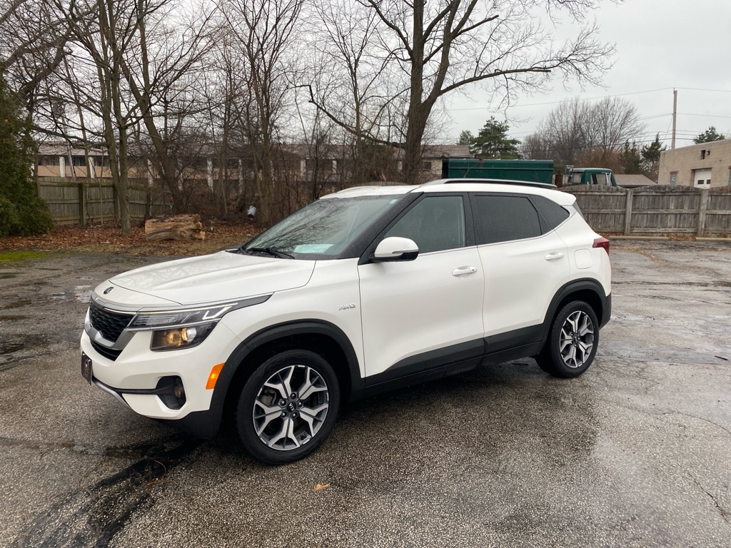 2021 Kia Seltos 2.0 EX AWD's photo