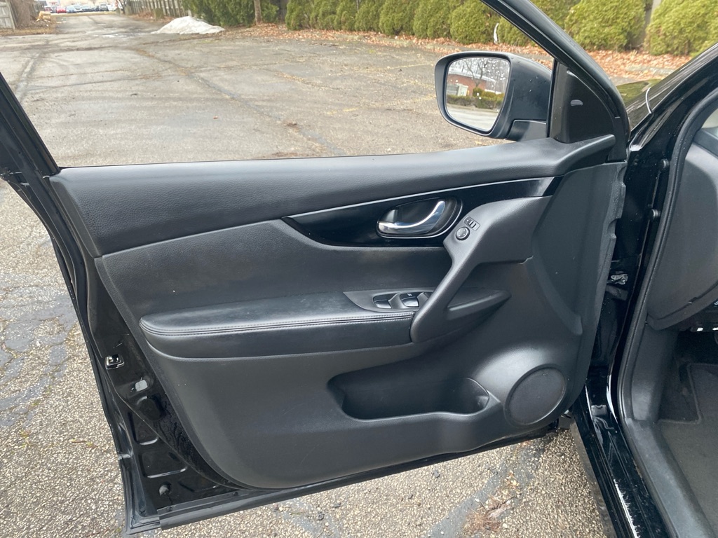 2018 Nissan Rogue Sport SV - Photo 10