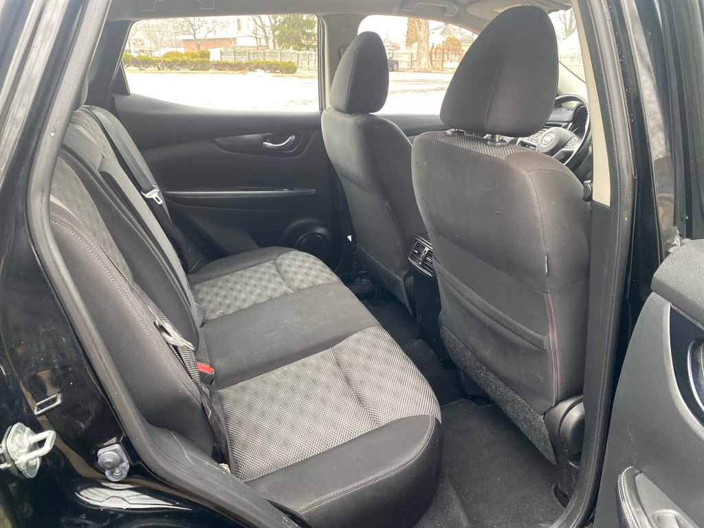2018 Nissan Rogue Sport SV - Photo 22