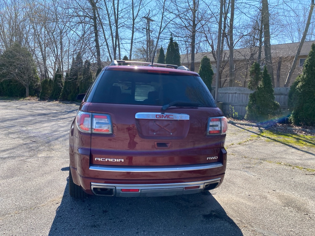 2016 GMC Acadia Denali - Image 4