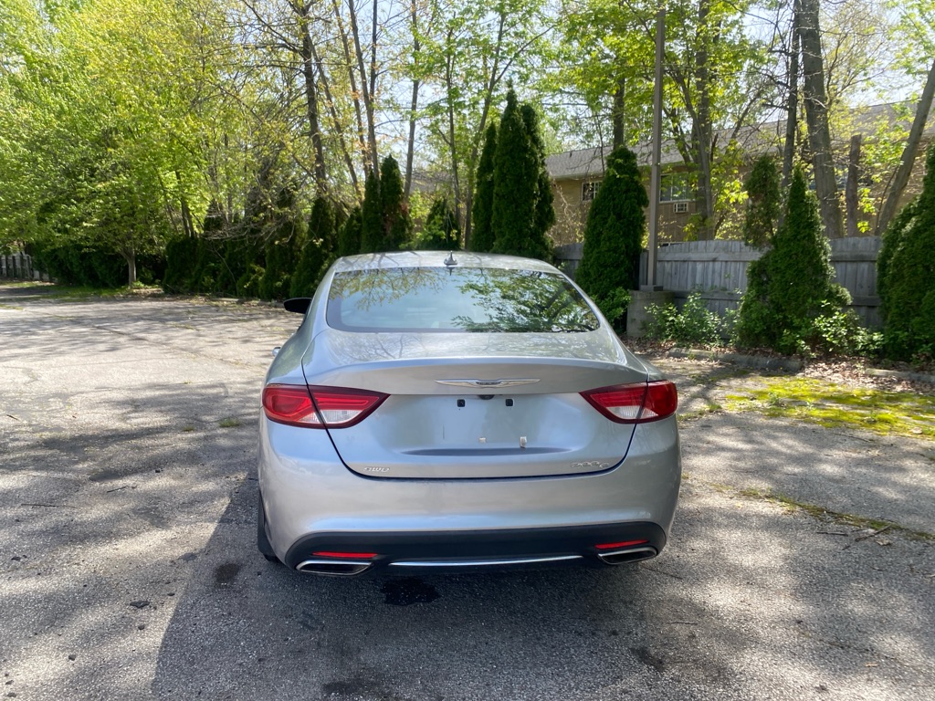 2016 Chrysler 200 C - Image 3