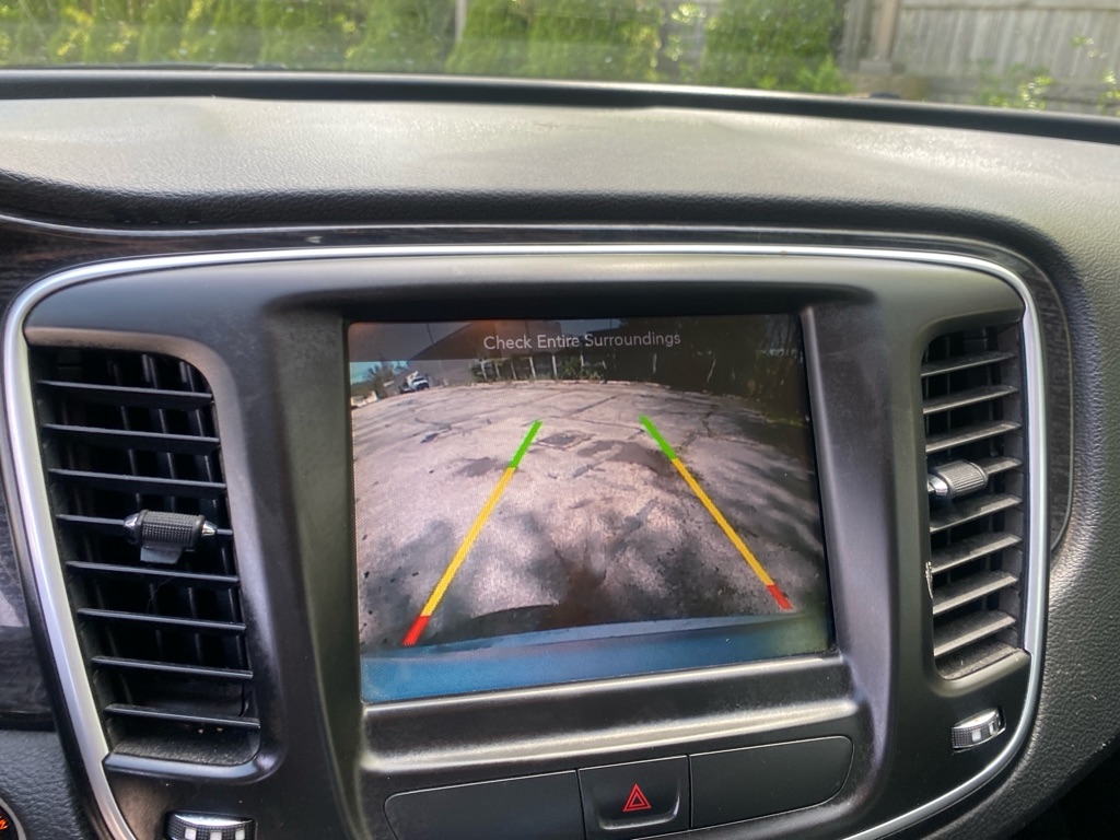 2016 Chrysler 200 C - Photo 14