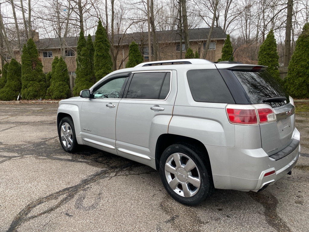 2015 GMC Terrain Denali - Image 3