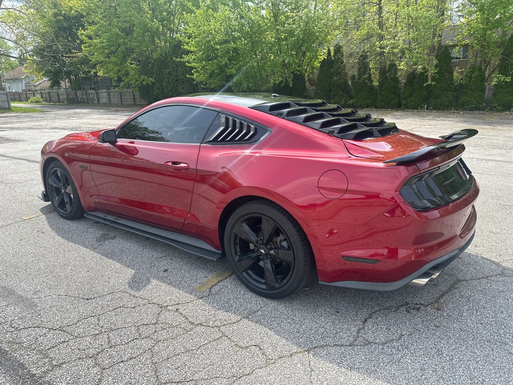 2019 Ford Mustang GT - Image 3
