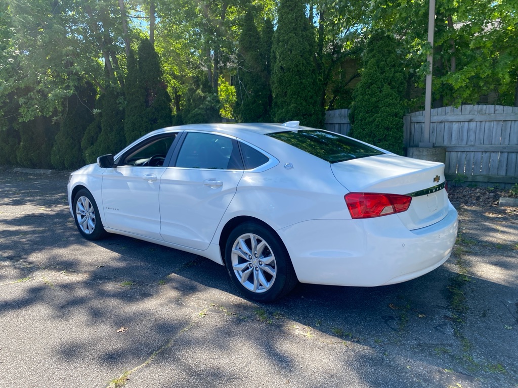 2016 Chevrolet Impala LT - Image 3