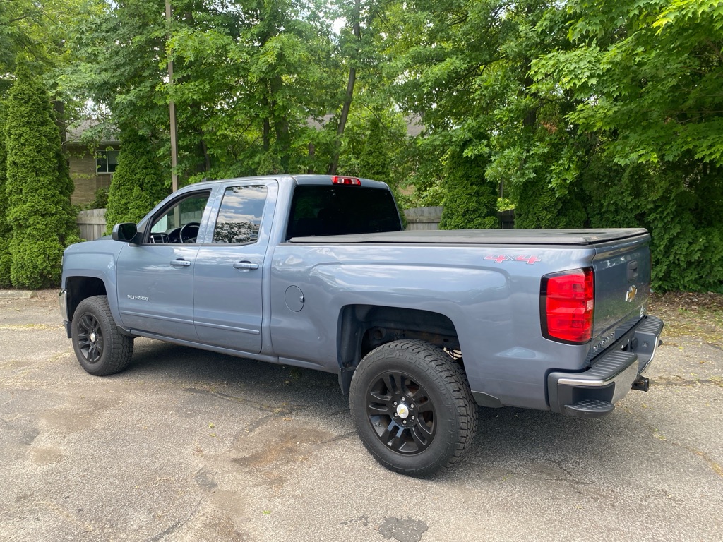 Photo 3 of 2016 Chevrolet Silverado 1500 LT
