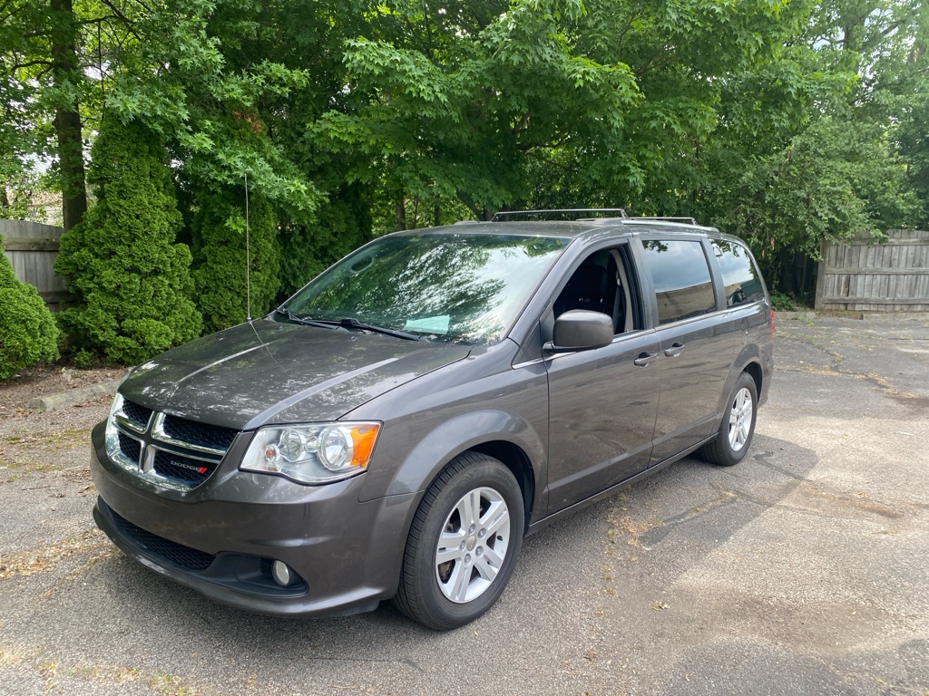 2019 Dodge Grand Caravan SXT - Main Image