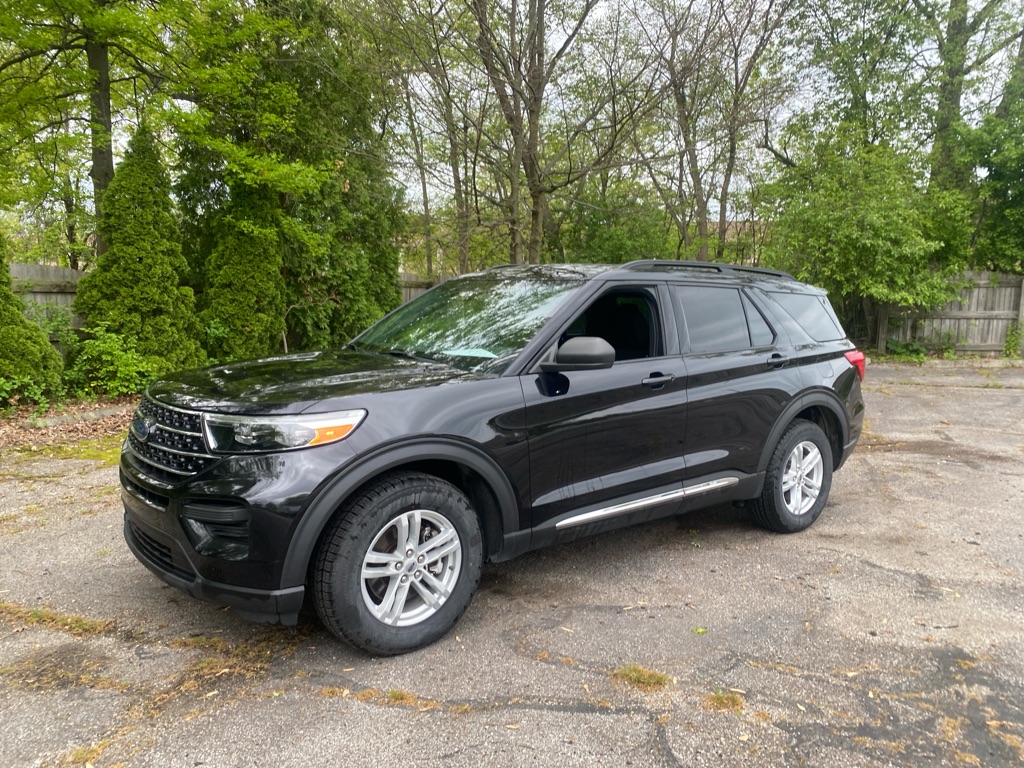 2020 Ford Explorer XLT - Main Image