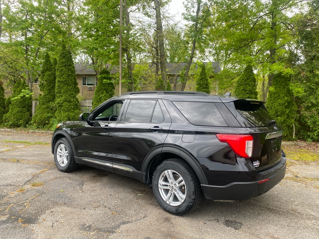 2020 Ford Explorer XLT - Image 3