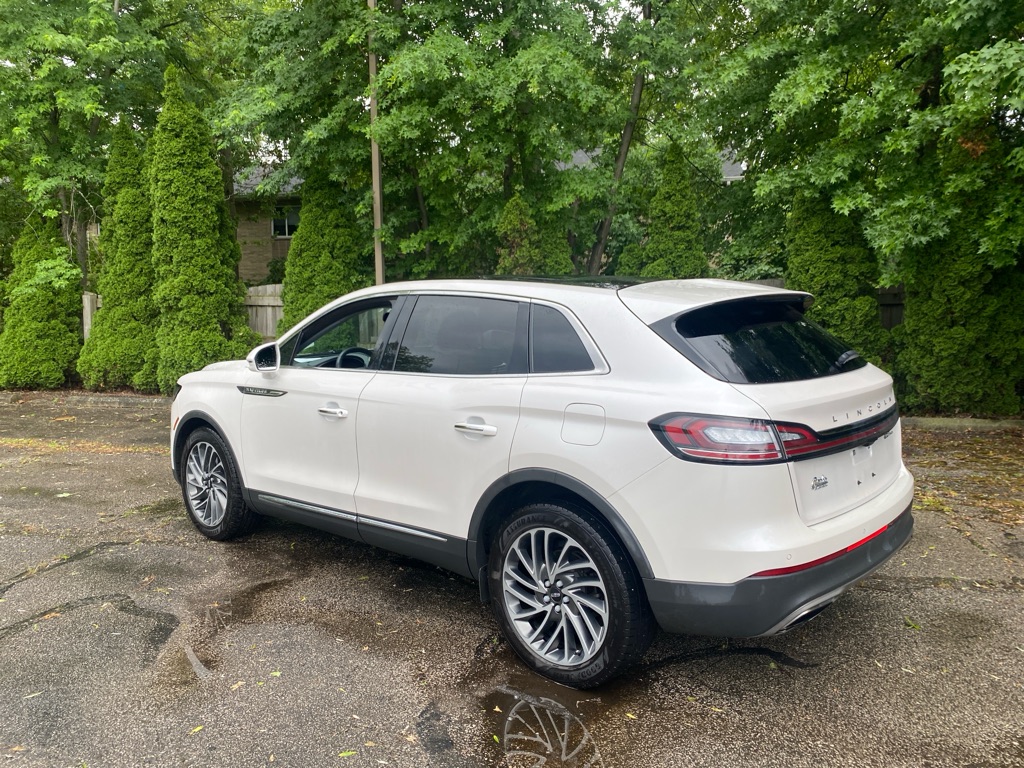 2019 Lincoln Nautilus Reserve - Image 3