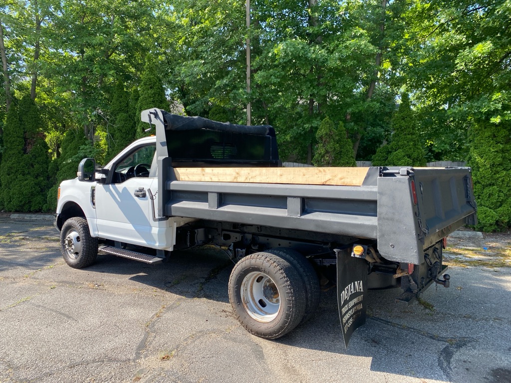 2017 Ford F-350 Super Duty SUPER DUTY - Image 3