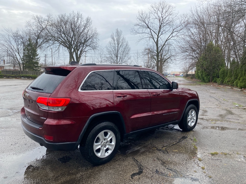 2017 Jeep Grand Cherokee Laredo - Image 5