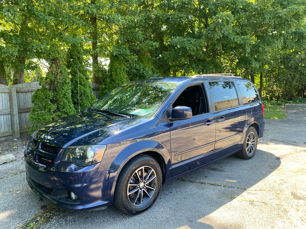 2016 Dodge Grand Caravan R/T - Main Image