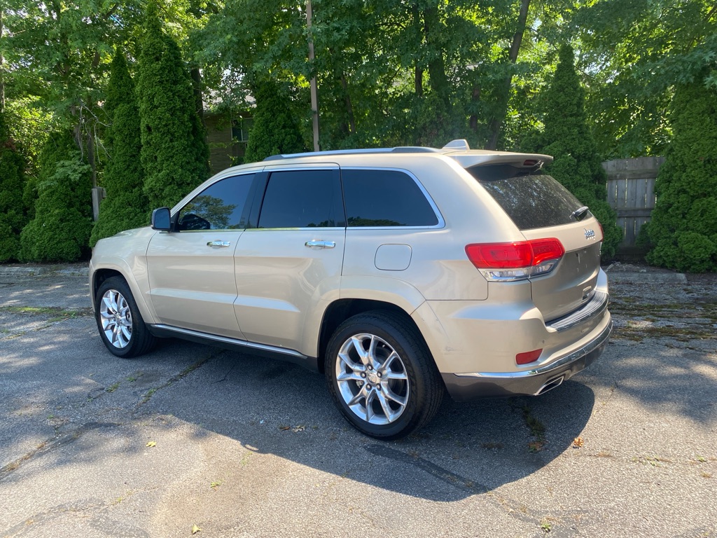 2014 Jeep Grand Cherokee Summit - Image 3