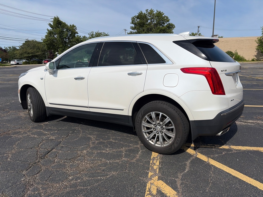 2018 Cadillac XT5 Luxury - Image 4