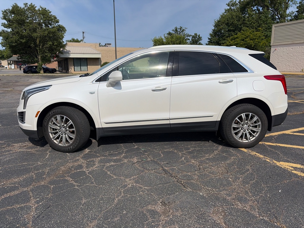 2018 Cadillac XT5 Luxury - Image 3