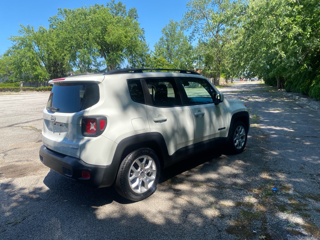 Photo 5 of 2016 Jeep Renegade Latitude