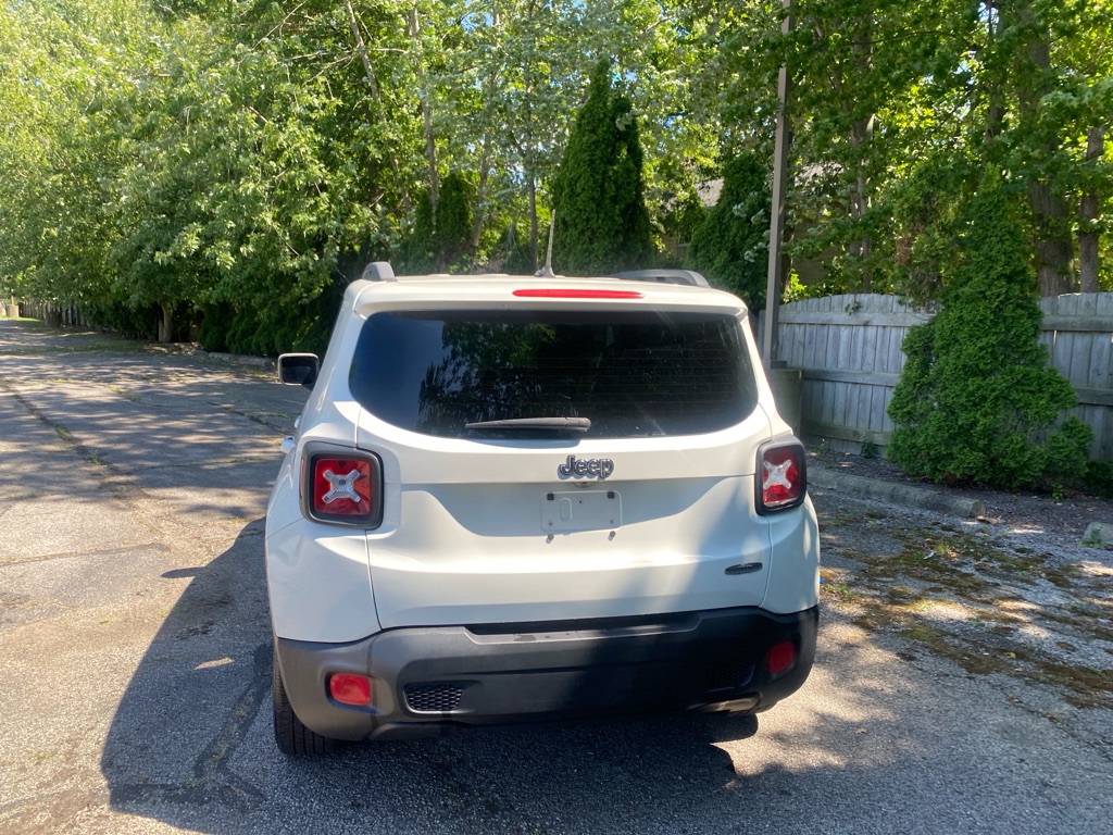 Photo 4 of 2016 Jeep Renegade Latitude