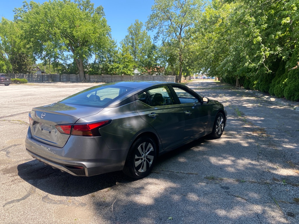 2023 Nissan Altima 2.5 S - Image 5