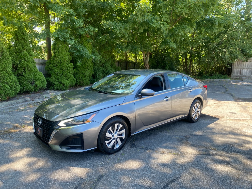 2023 Nissan Altima 2.5 S - Main Image