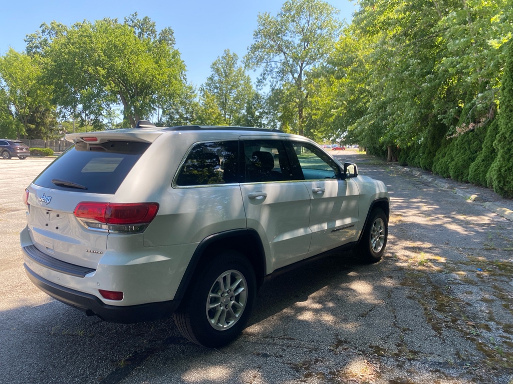 2019 Jeep Grand Cherokee Laredo - Image 5
