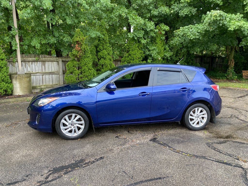 Photo 2 of 2013 Mazda Mazda3 i Touring