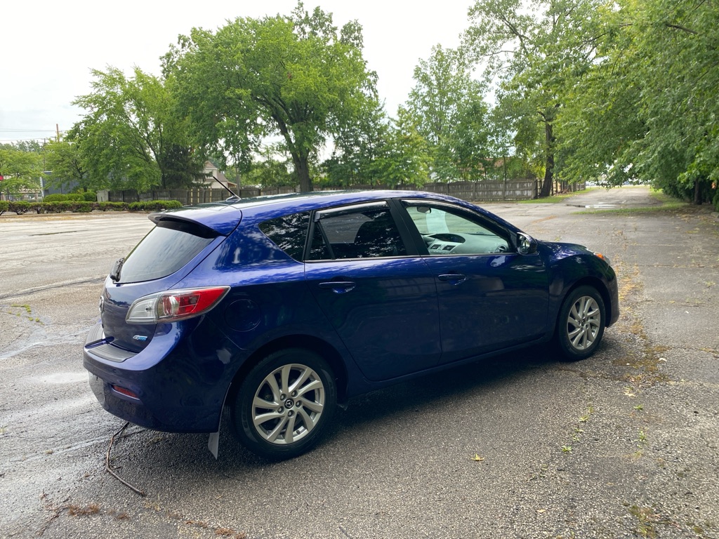 Photo 5 of 2013 Mazda Mazda3 i Touring