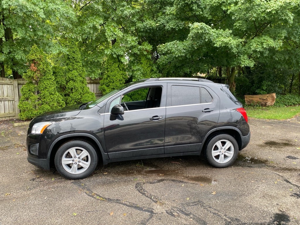 2016 Chevrolet Trax 1LT - Image 2