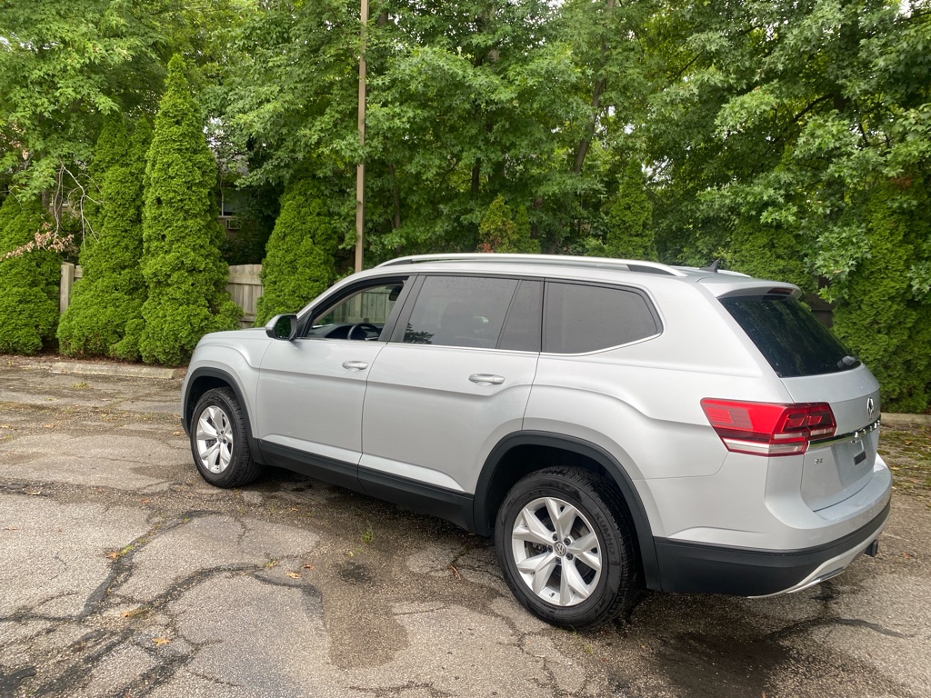 2018 Volkswagen Atlas V6 SE 4Motion - Image 3